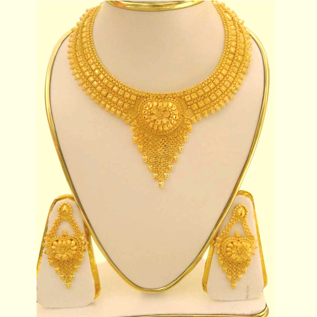 This item is unavailable - Etsy | Gold jewellery design necklaces, Gold  necklace set, Gold necklace indian bridal jewelry
